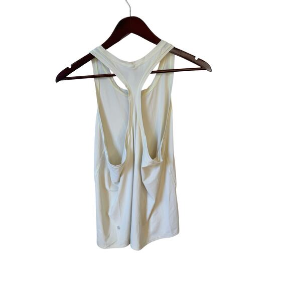 ATHLETA Ultimate Train Tank Size Medium EUC Alluring Yellow Racerback $49 MSRP - Picture 5 of 8